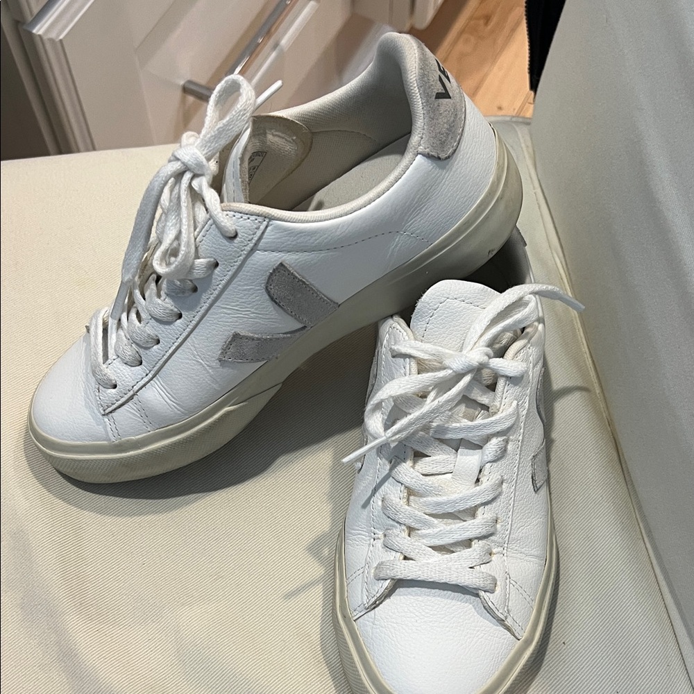 Veja Campo Sneakers
